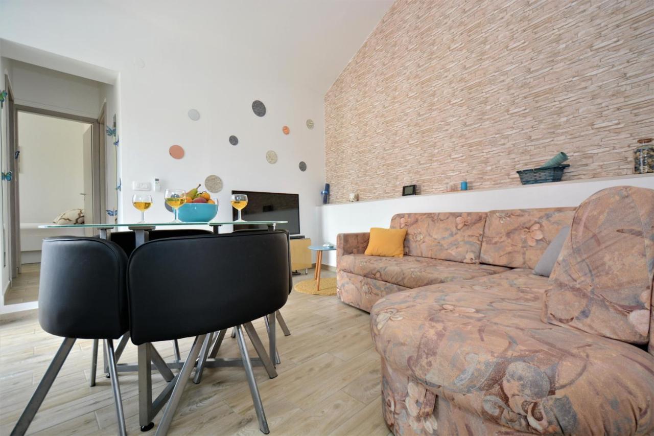 Holiday Home Paulin Оброваць Екстер'єр фото