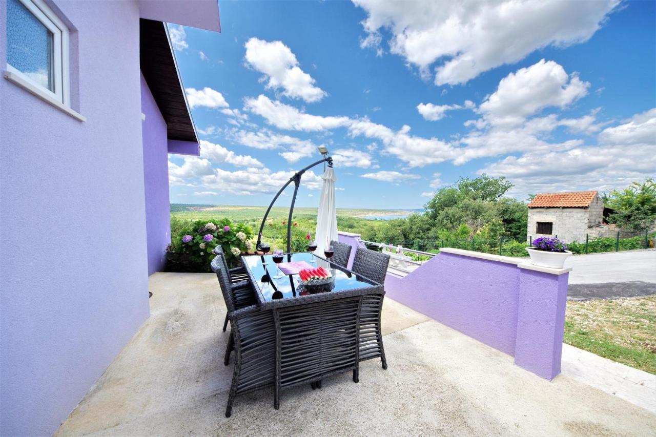 Holiday Home Paulin Оброваць Екстер'єр фото