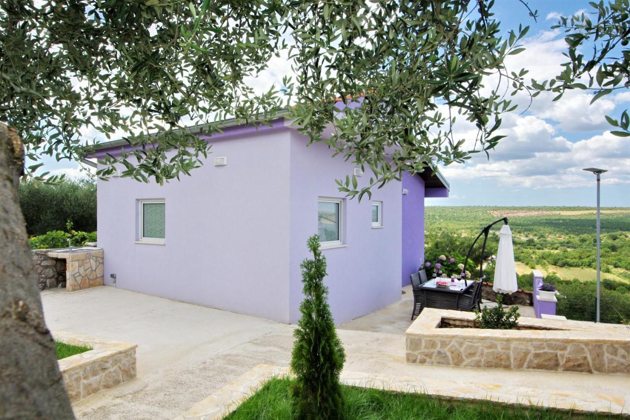 Holiday Home Paulin Оброваць Екстер'єр фото